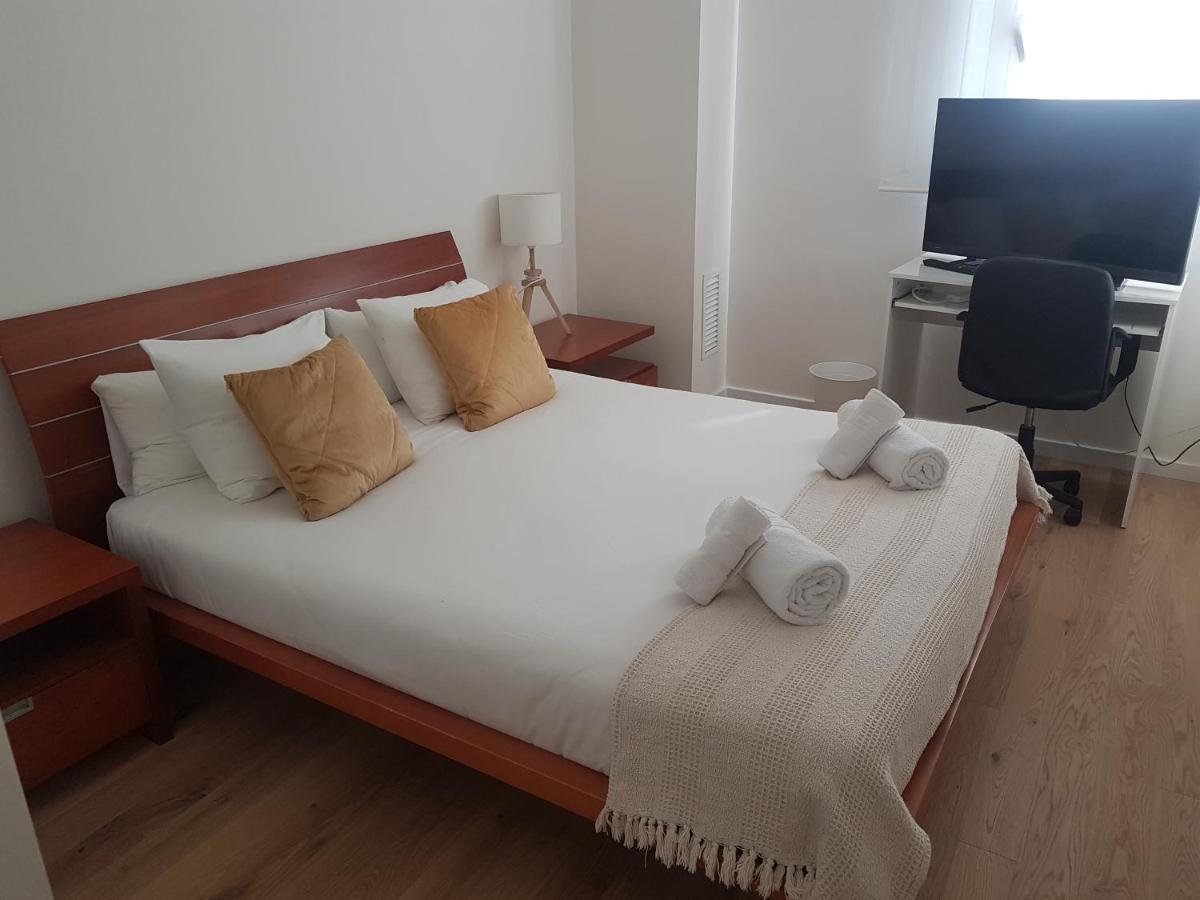 Apartamento Completo Con Piscina Terraza Vistas Del Mar Badalona Exterior photo